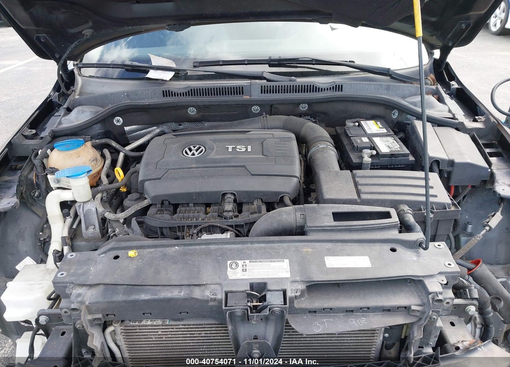 2016 VOLKSWAGEN JETTA 1.8T SPORT VIN: 3VWD17AJ5GM218101