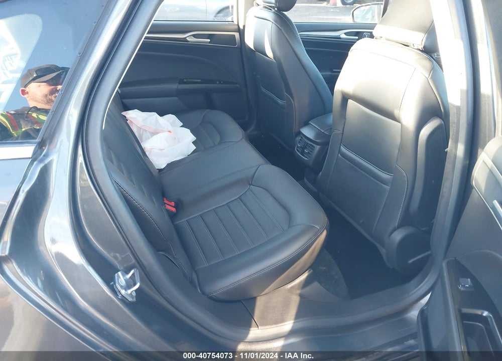 2016 FORD FUSION SE VIN: 3FA6P0HD6GR380541