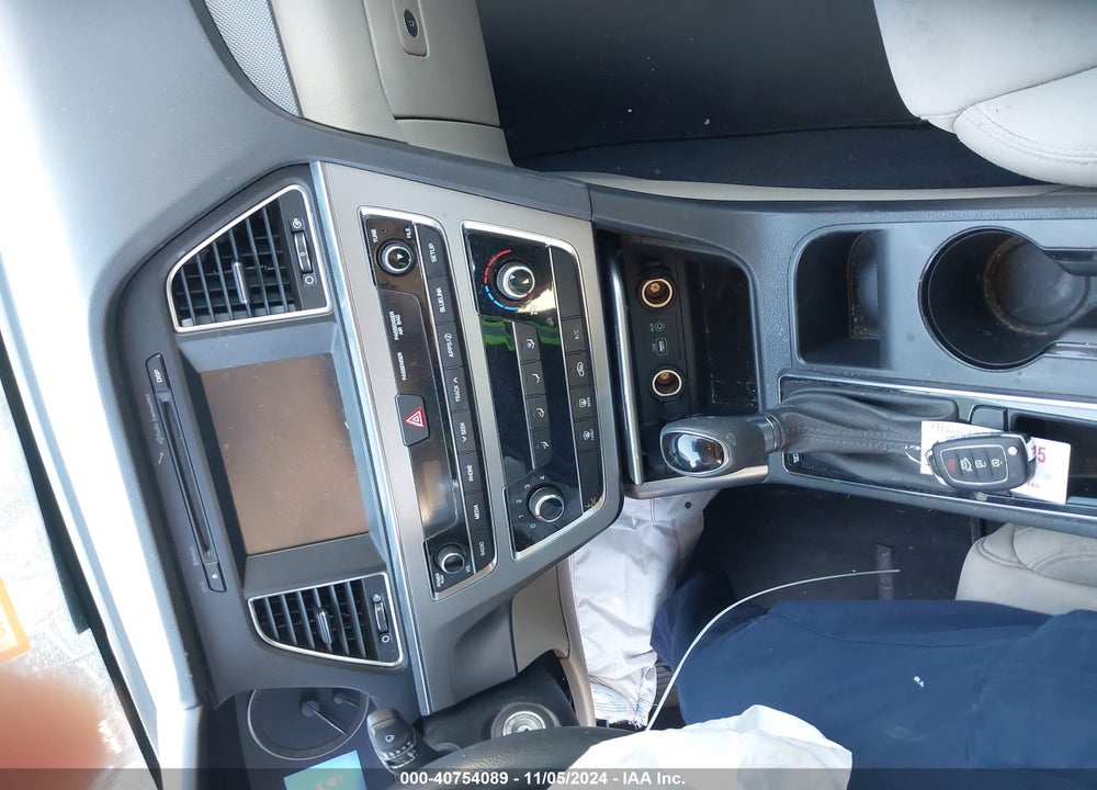 2016 HYUNDAI SONATA SE VIN: 5NPE24AF0GH260714