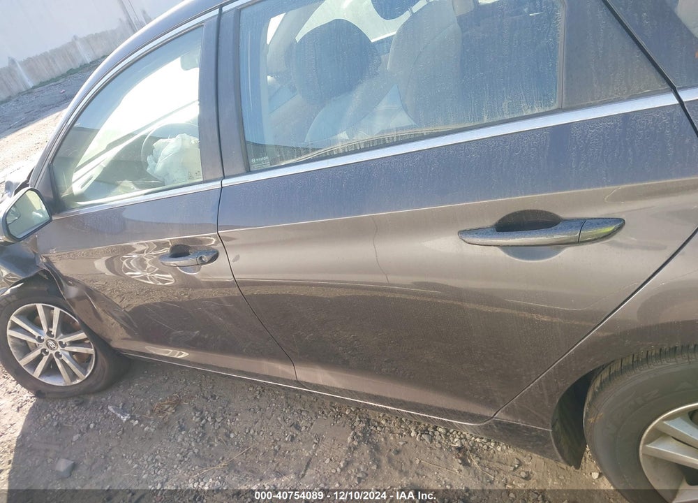 2016 HYUNDAI SONATA SE VIN: 5NPE24AF0GH260714