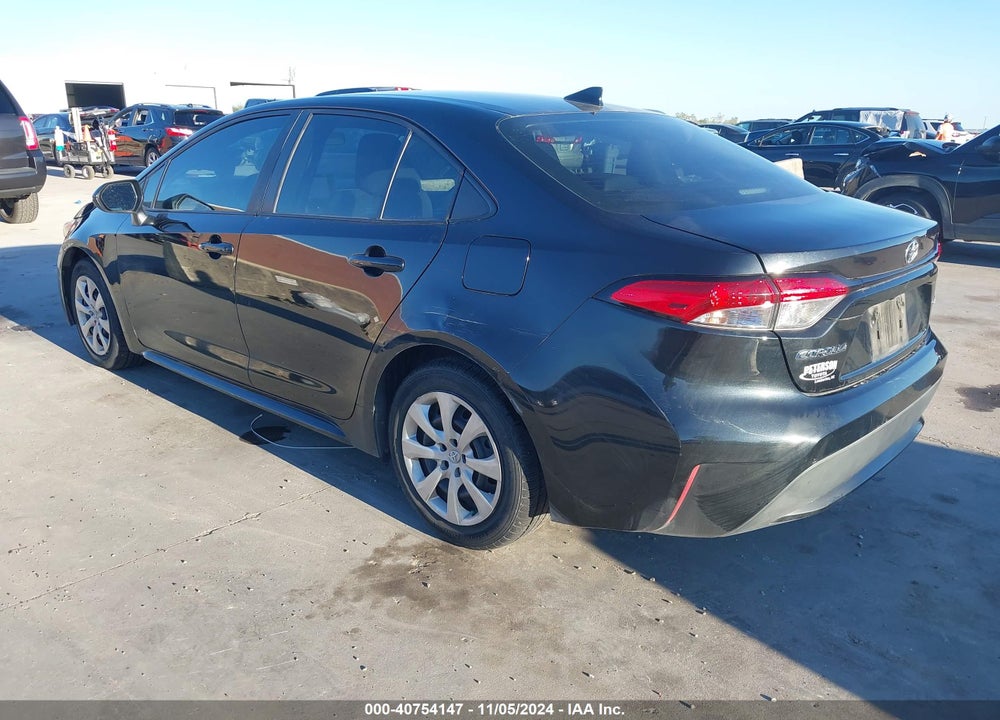 2021 TOYOTA COROLLA LE VIN: 5YFEPMAE6MP252351