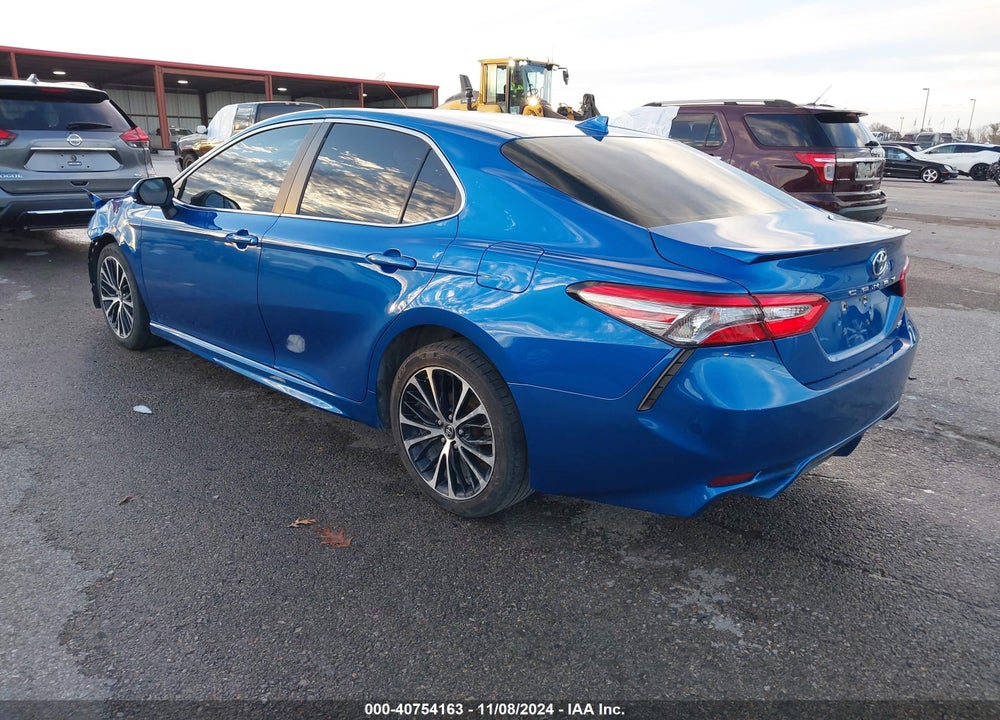 2019 TOYOTA CAMRY SE VIN: 4T1B11HK3KU190840