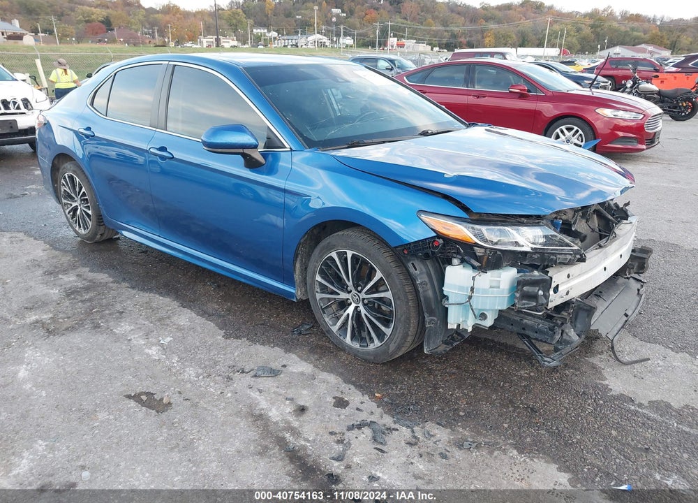 2019 TOYOTA CAMRY SE VIN: 4T1B11HK3KU190840