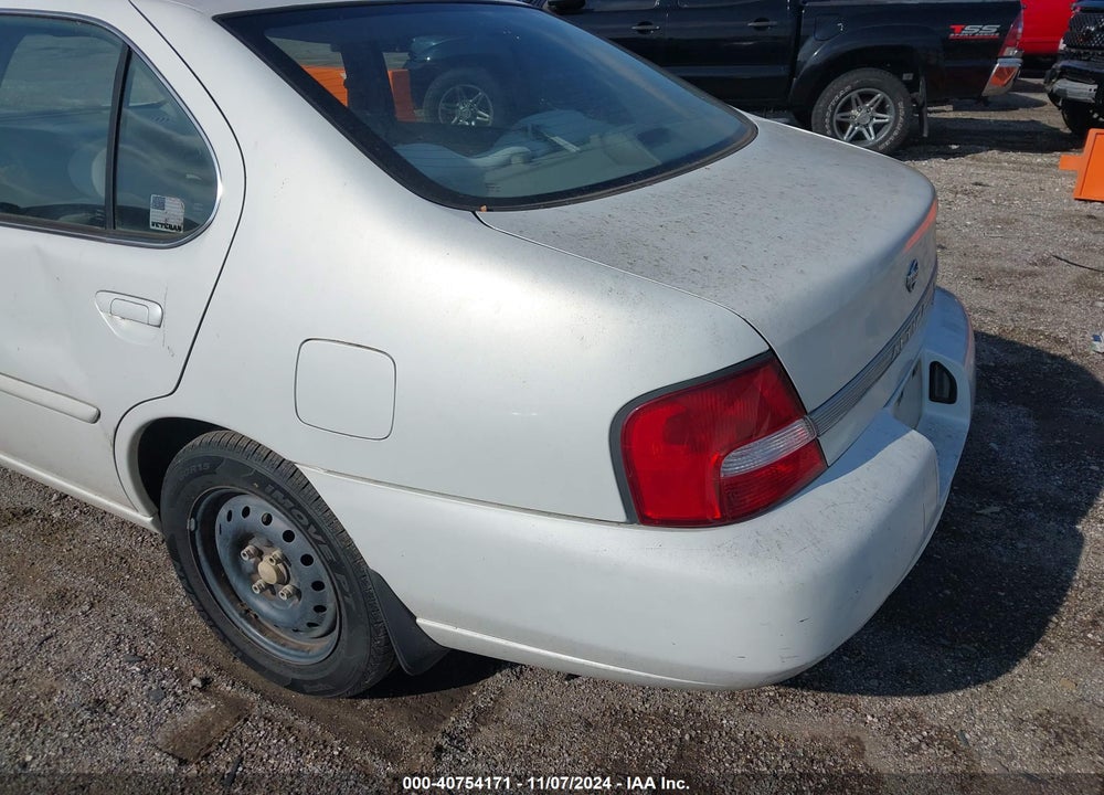 2000 NISSAN ALTIMA GLE/GXE/SE/XE VIN: 1N4DL01D5YC147862