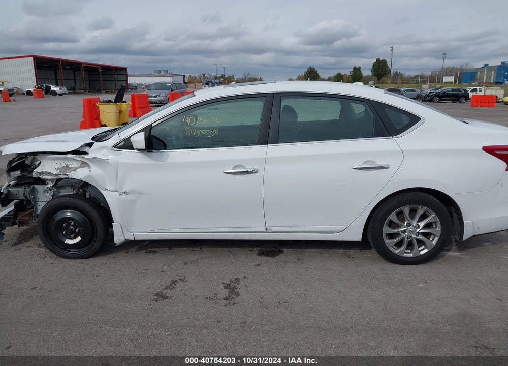 2017 NISSAN SENTRA SV VIN: 3N1AB7AP0HY399189