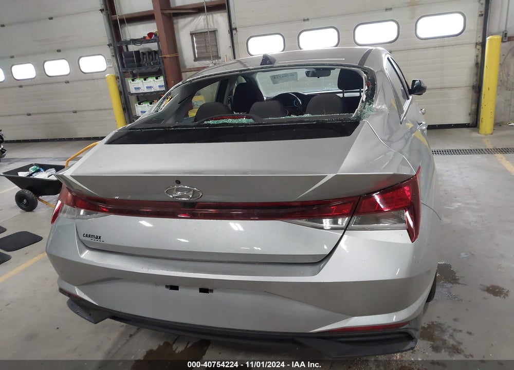 2021 HYUNDAI ELANTRA SEL VIN: 5NPLS4AG4MH009108