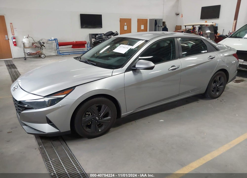 2021 HYUNDAI ELANTRA SEL VIN: 5NPLS4AG4MH009108