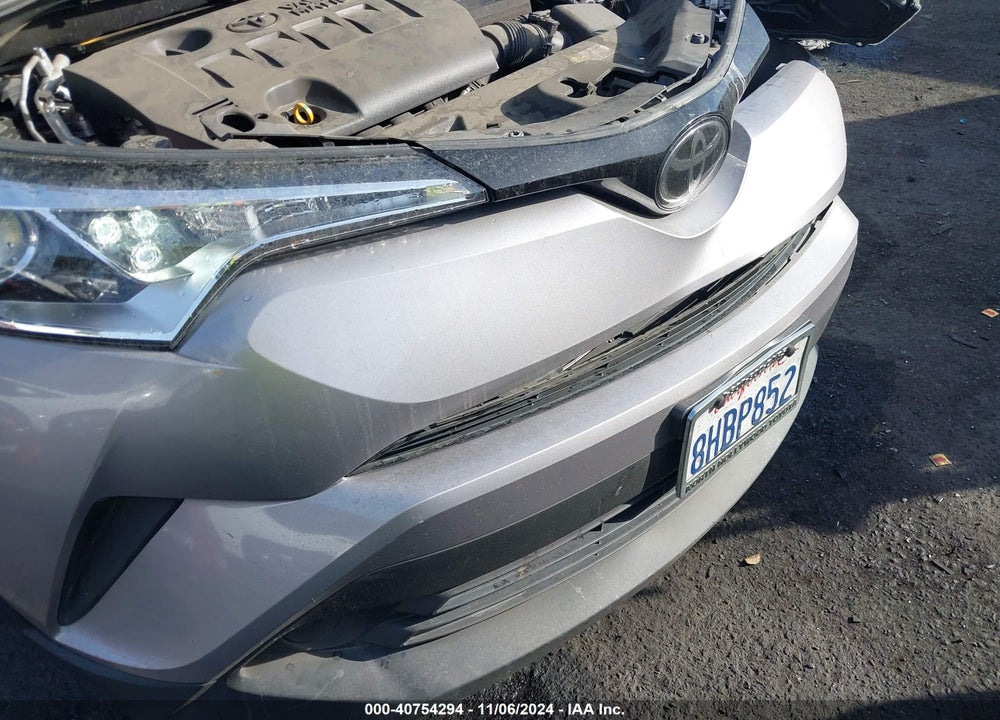 2019 TOYOTA C-HR LE VIN: JTNKHMBX9K1026110