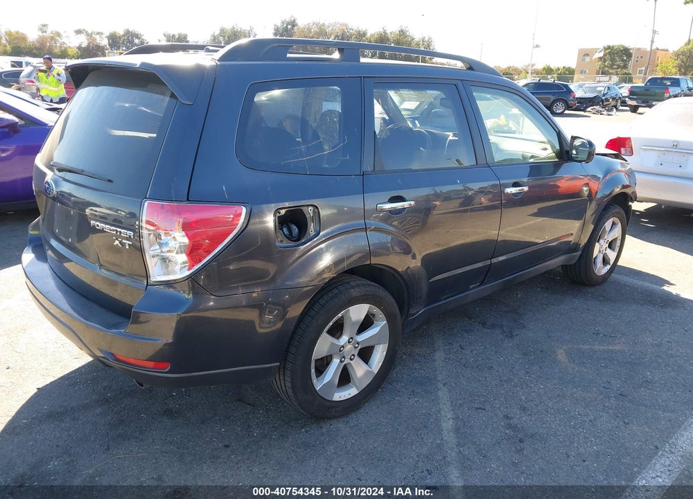 2013 SUBARU FORESTER VIN: JF2SHGAC6DH430594