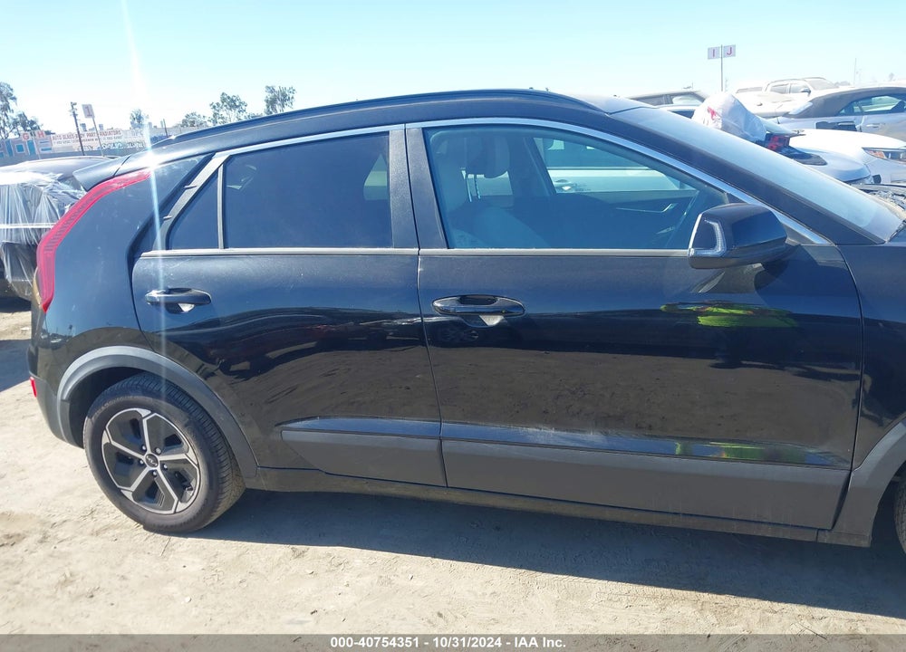 2023 KIA NIRO EX VIN: KNDCR3LE6P5046215