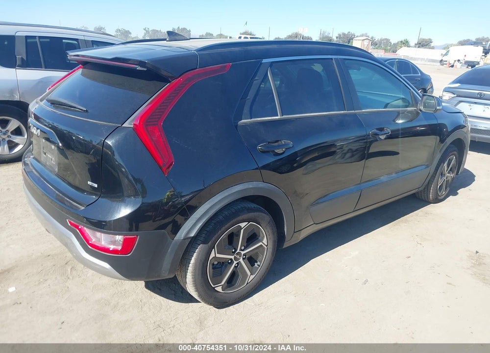 2023 KIA NIRO EX VIN: KNDCR3LE6P5046215