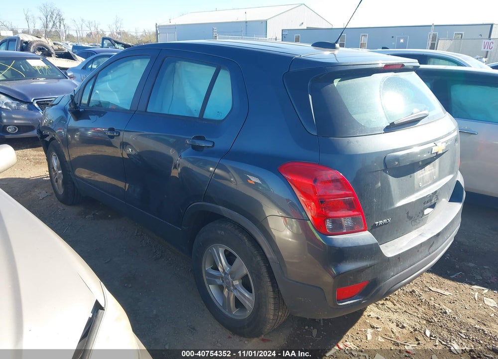2019 CHEVROLET TRAX LS VIN: 3GNCJKSB9KL381395