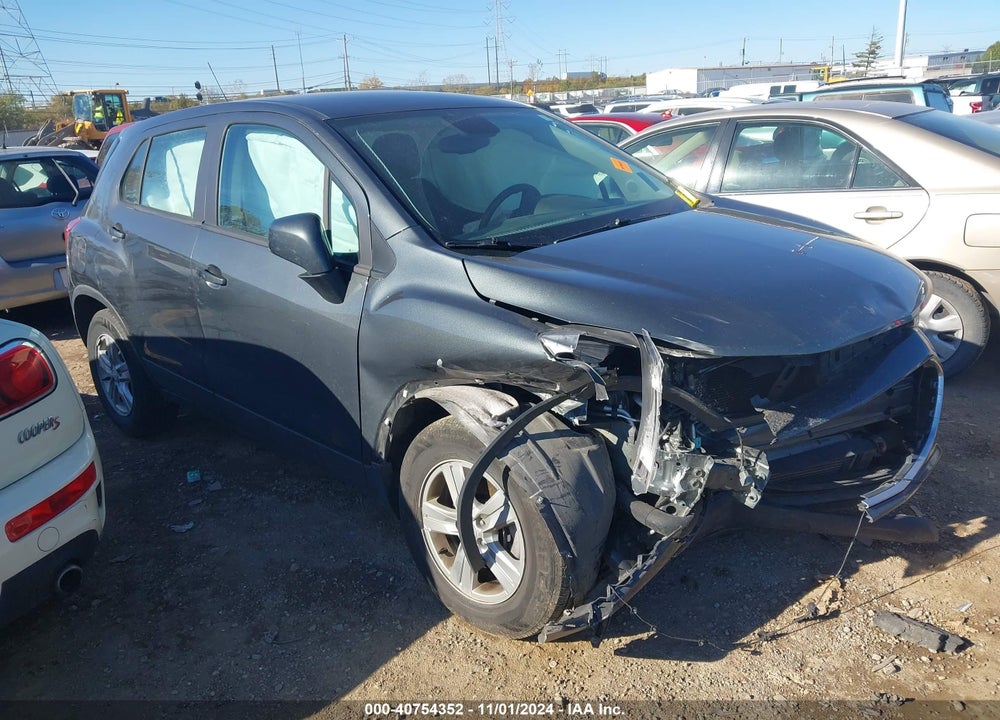 2019 CHEVROLET TRAX LS VIN: 3GNCJKSB9KL381395