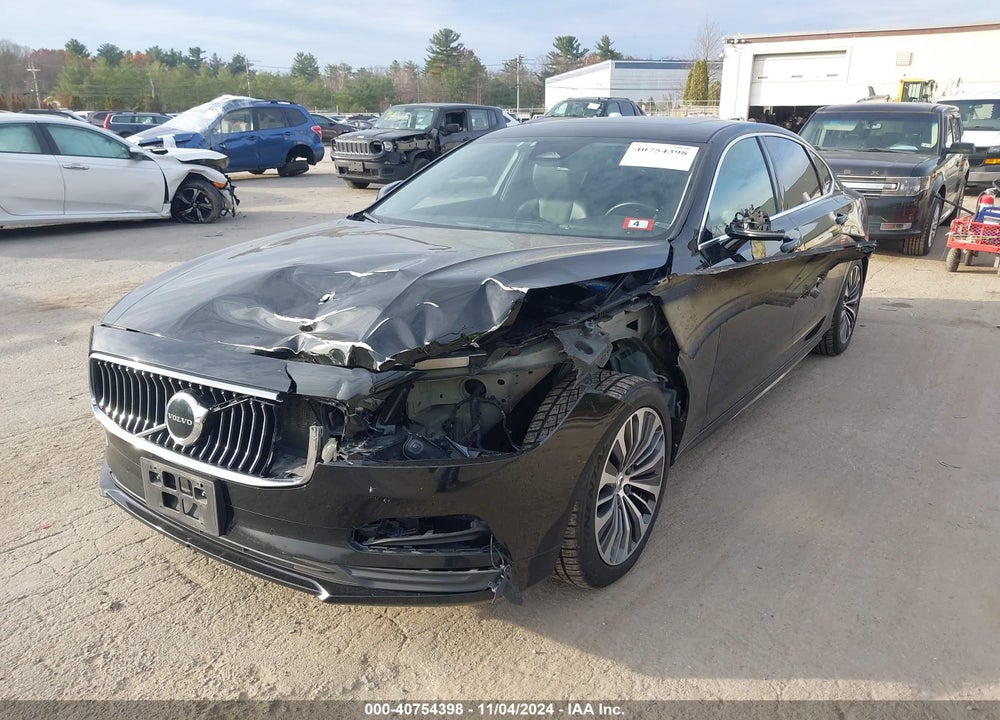 2022 VOLVO S90 B6 MOMENTUM VIN: LVY062MK4NP252539