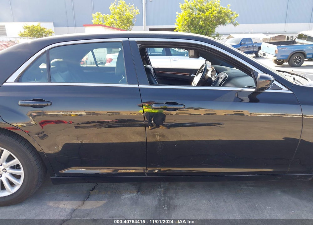 2013 CHRYSLER 300 MOTOWN VIN: 2C3CCAAG6DH515533