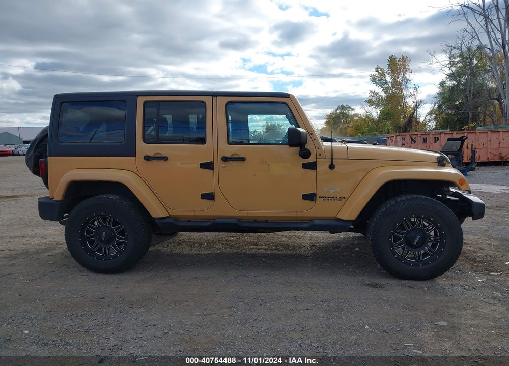 2013 JEEP WRANGLER UNLIMITED SAHARA VIN: 1C4BJWEG0DL635867