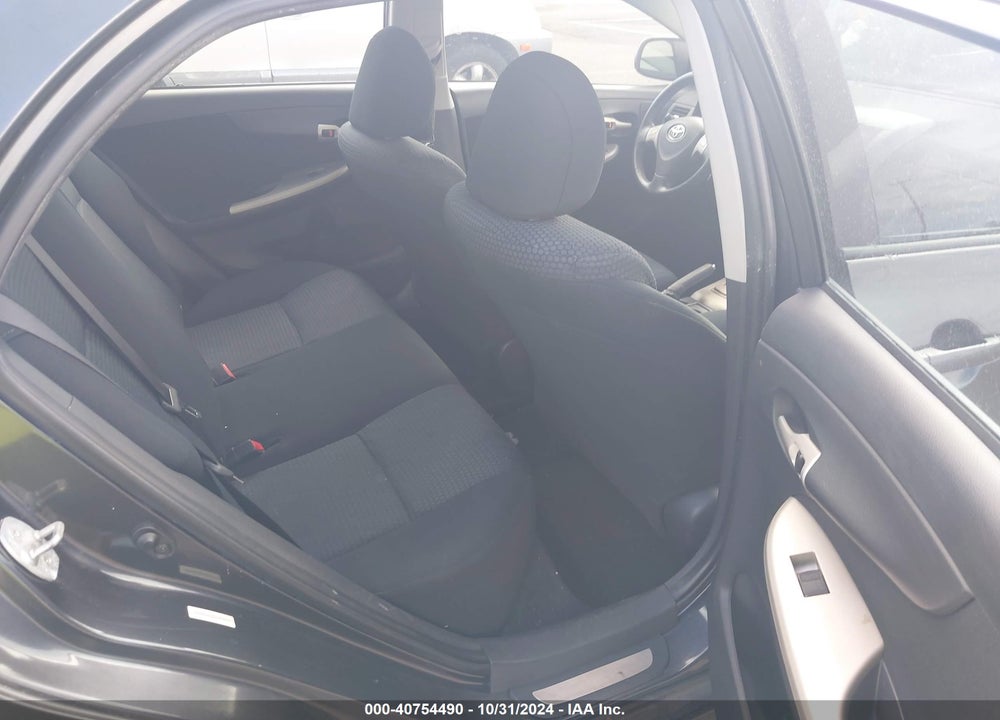 2010 TOYOTA COROLLA XRS VIN: 1NXBE4EE6AZ225583