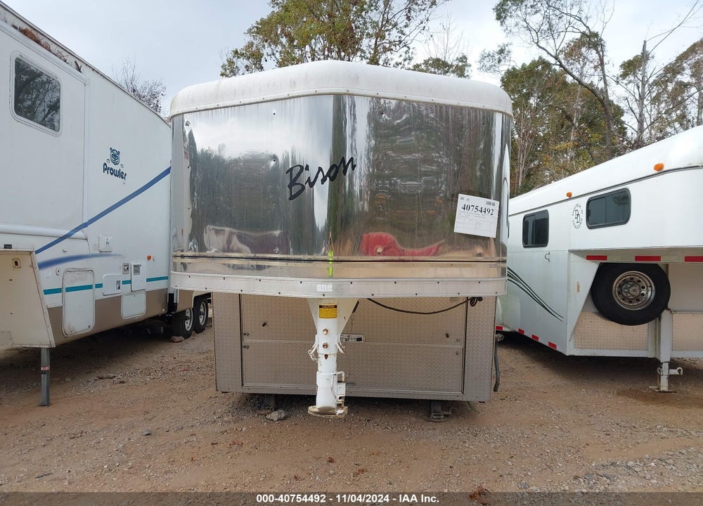 2006 TRAILER BISON GOOSENECK ENCLOSED VIN: 43B88242361008168