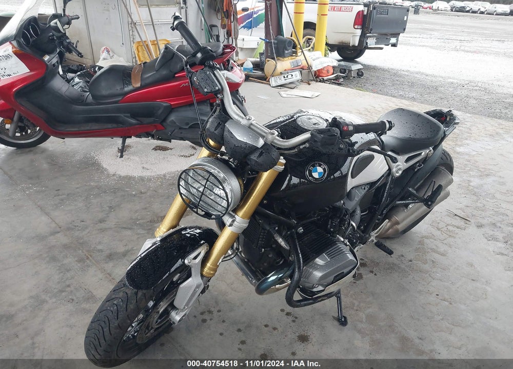 2015 BMW R NINE T VIN: WB10A1600FZ398354