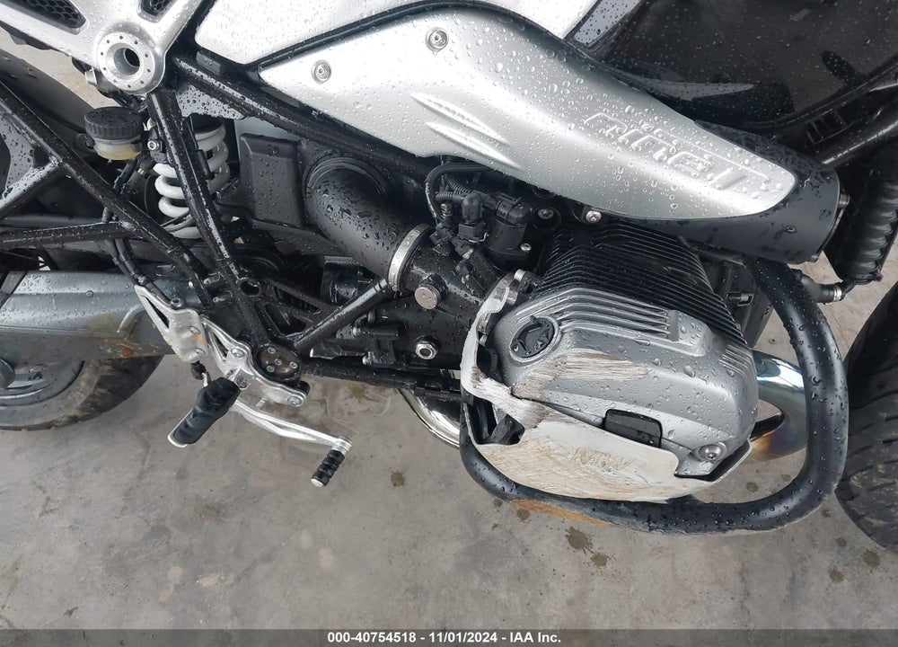 2015 BMW R NINE T VIN: WB10A1600FZ398354