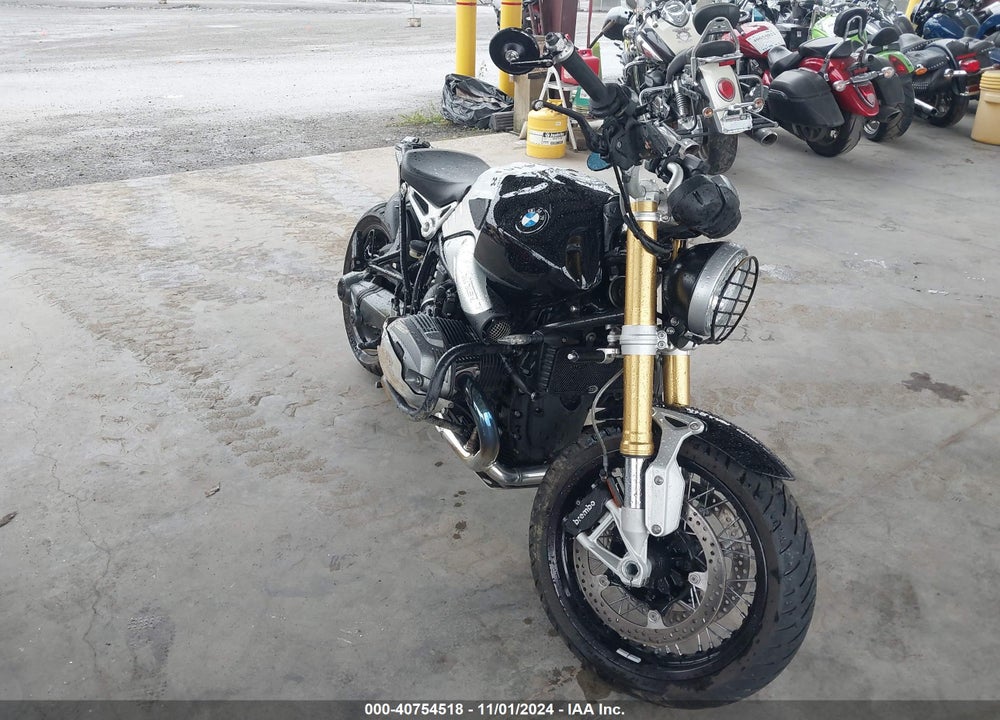 2015 BMW R NINE T VIN: WB10A1600FZ398354
