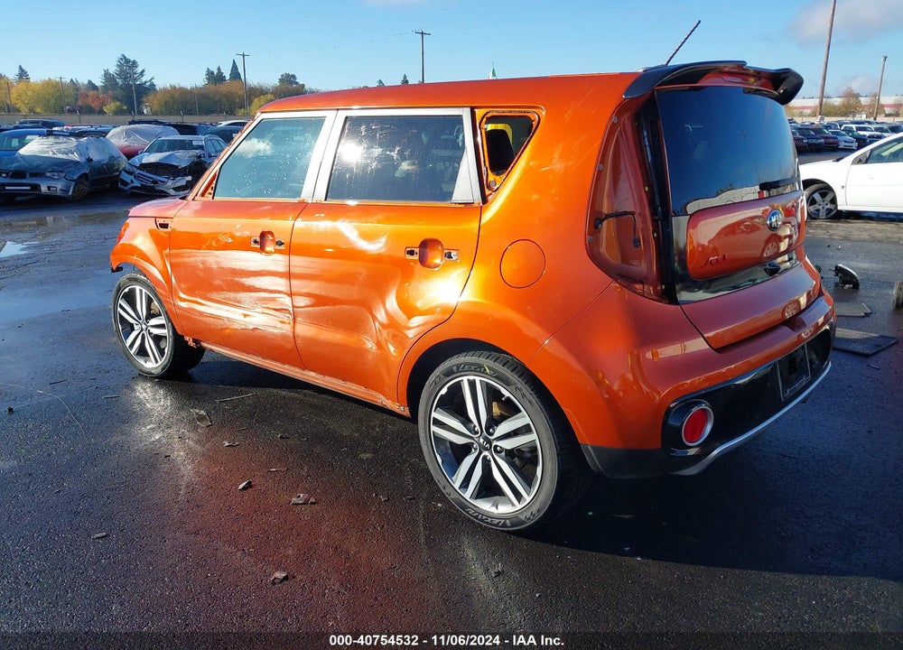 2018 KIA SOUL VIN: KNDJX3AA7J7588562