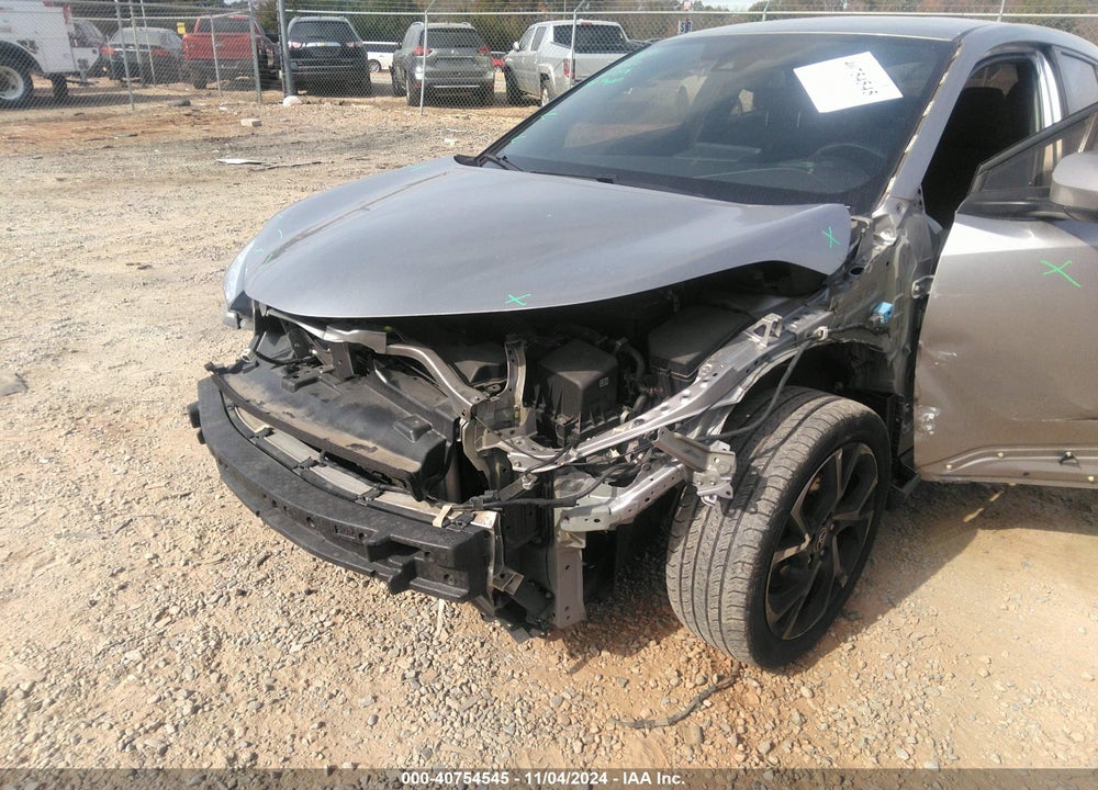2018 TOYOTA C-HR XLE VIN: NMTKHMBX1JR062877