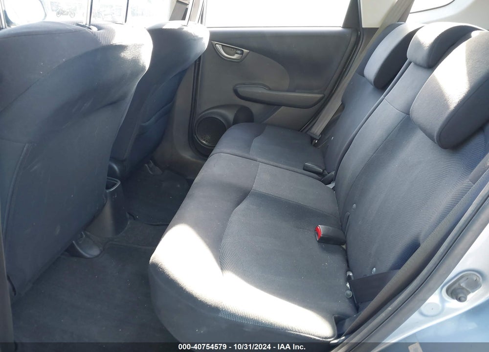 2011 HONDA FIT SPORT VIN: JHMGE8H50BC024359