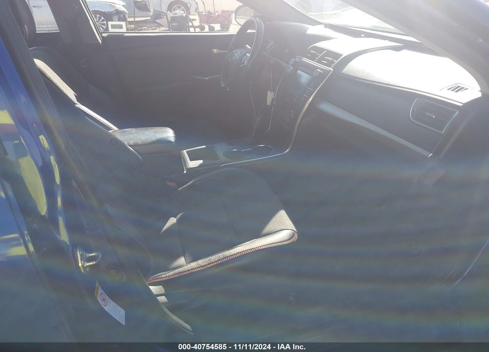 2016 TOYOTA CAMRY SE VIN: 4T1BF1FK5GU542411