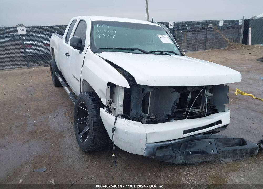 2011 CHEVROLET SILVERADO 1500 WORK TRUCK VIN: 1GCRCPEX5BZ438704