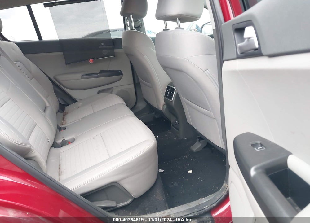 2018 KIA SPORTAGE LX VIN: KNDPMCAC8J7466555