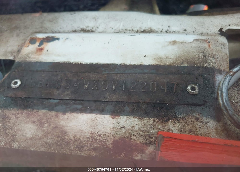 1983 CHEVROLET C30 VIN: 1GBHC34WXDV122047
