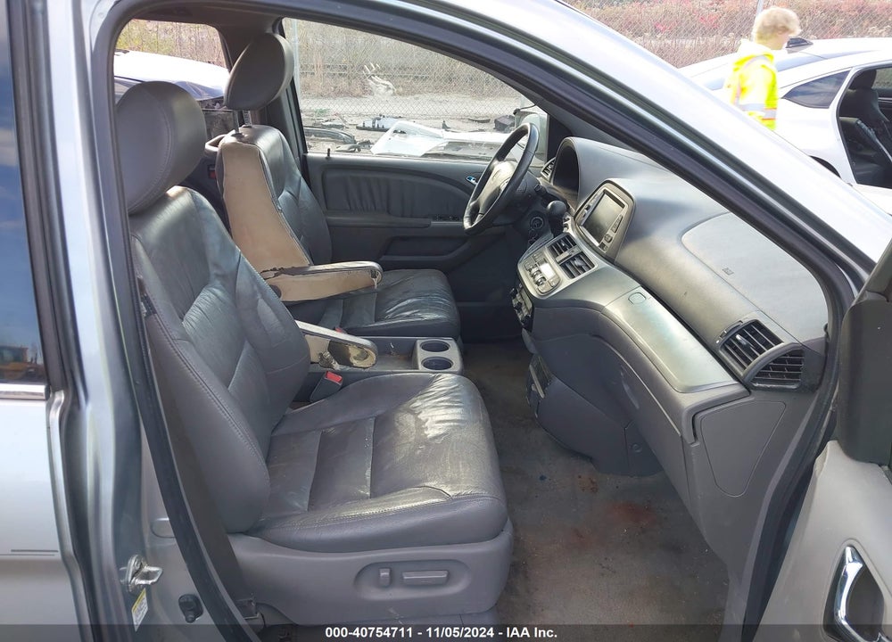 2008 HONDA ODYSSEY EX-L VIN: 5FNRL38768B053901
