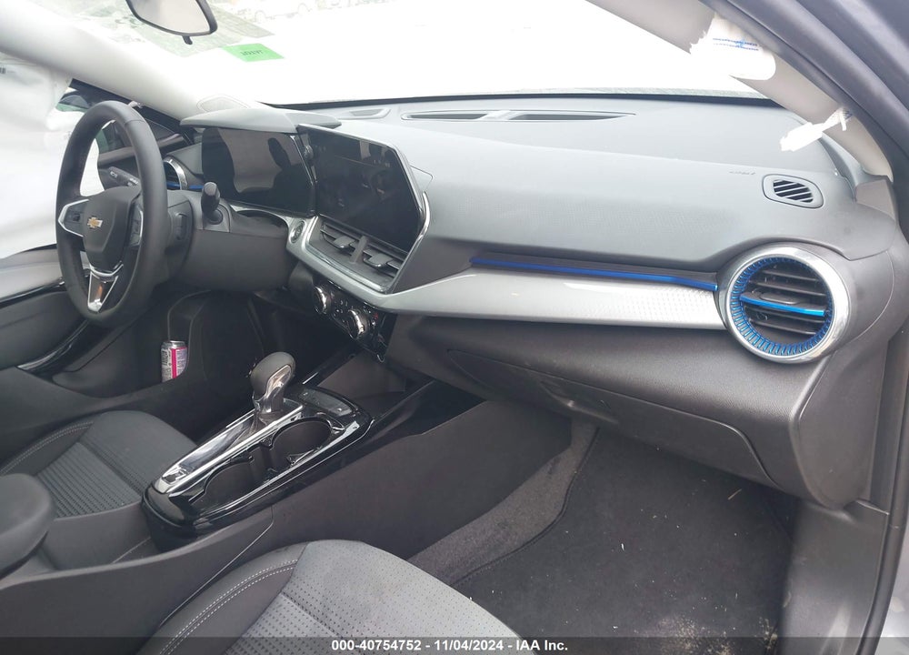 2025 CHEVROLET TRAX FWD LT VIN: KL77LHEP8SC028671