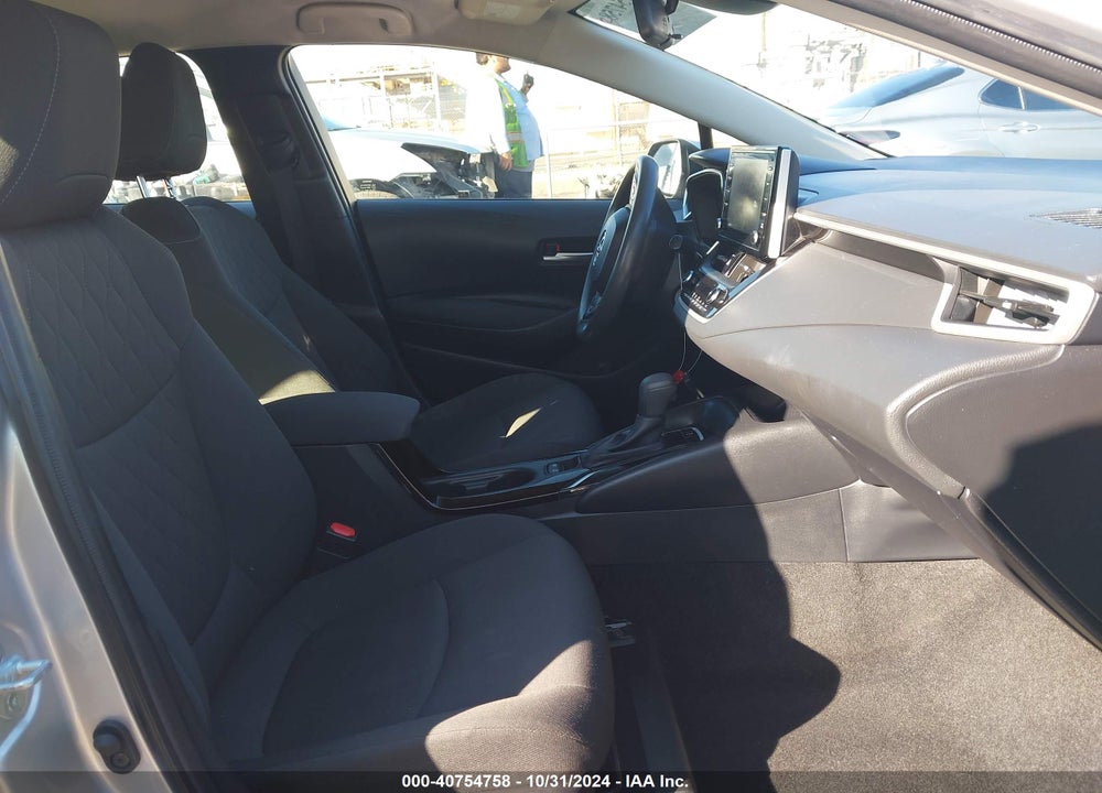 2020 TOYOTA COROLLA LE VIN: JTDEPRAEXLJ090255