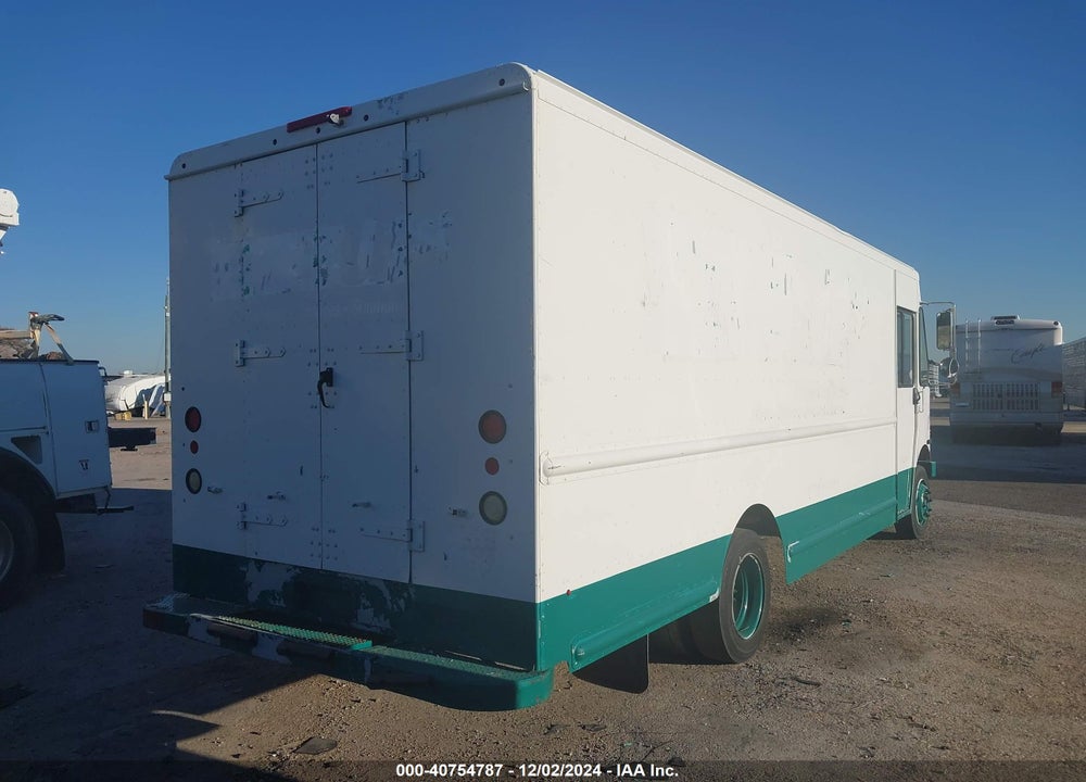 2012 WORKHORSE CUSTOM CHASSIS COMMERCIAL CHASSIS W62 VIN: 5B4LFG2E0C3448146
