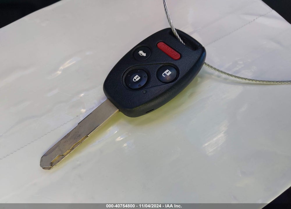 2011 HONDA CIVIC LX VIN: 19XFA1F59BE039874
