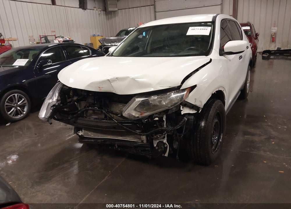 2018 NISSAN ROGUE S VIN: KNMAT2MT9JP521433