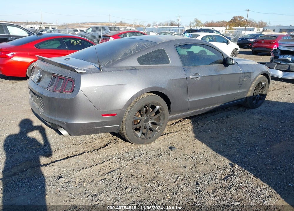 2014 FORD MUSTANG V6 PREMIUM VIN: 1ZVBP8AM3E5206523