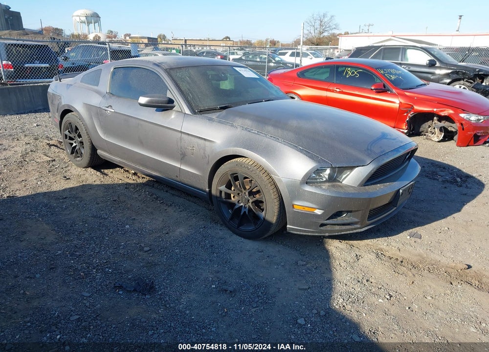2014 FORD MUSTANG V6 PREMIUM VIN: 1ZVBP8AM3E5206523