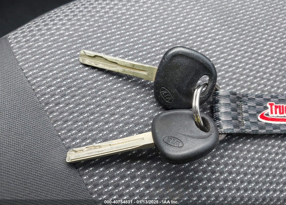 2010 KIA RIO VIN: KNADH4A36A6691833