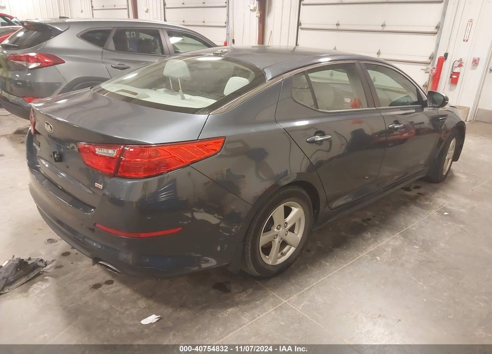 2015 KIA OPTIMA LX VIN: KNAGM4A77F5531923