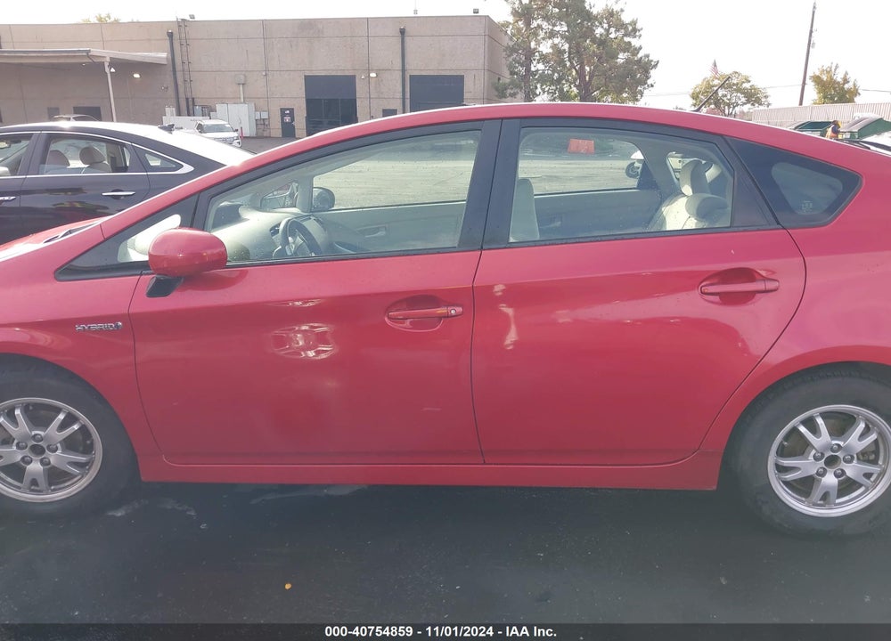 2011 TOYOTA PRIUS TWO VIN: JTDKN3DU6B1439676