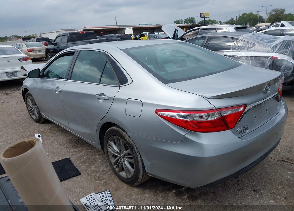 2015 TOYOTA CAMRY SE VIN: 4T1BF1FK9FU886323