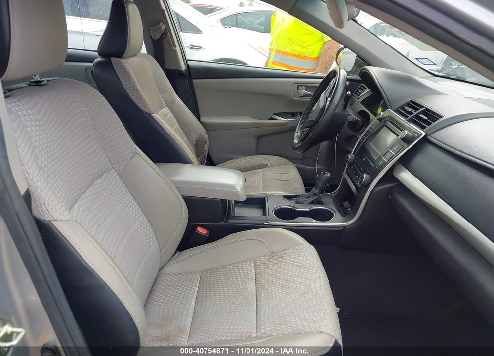 2015 TOYOTA CAMRY SE VIN: 4T1BF1FK9FU886323