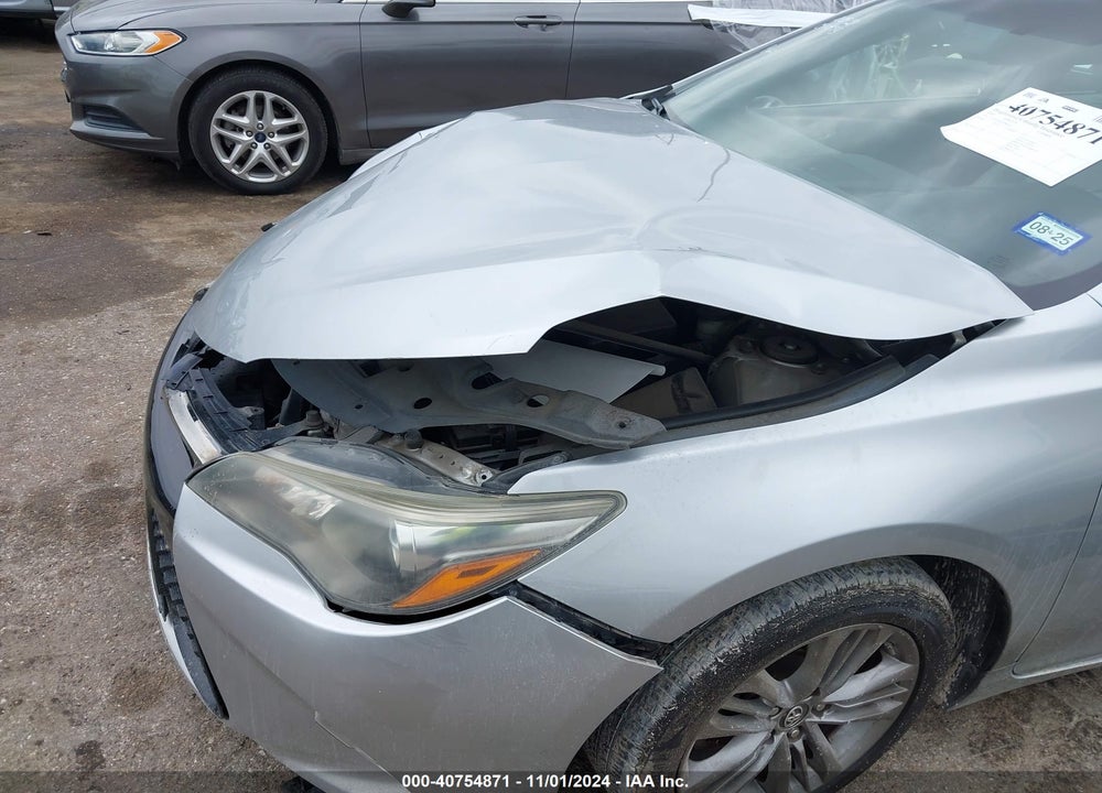 2015 TOYOTA CAMRY SE VIN: 4T1BF1FK9FU886323