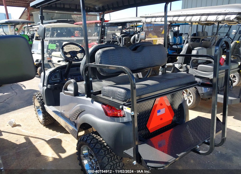 2016 CLUB CAR GOLF CART VIN: JE1614635604