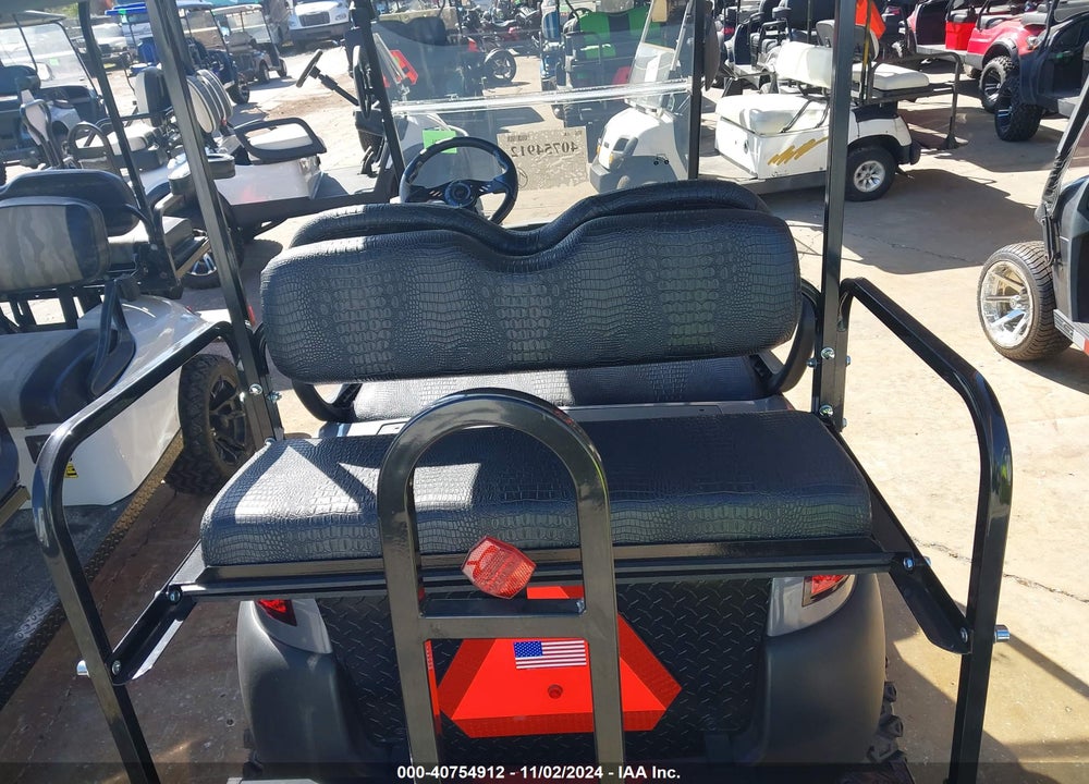 2016 CLUB CAR GOLF CART VIN: JE1614635604