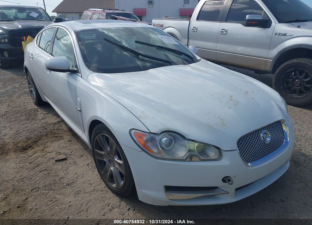 2011 JAGUAR XF VIN: SAJWA0FB9BLS12303