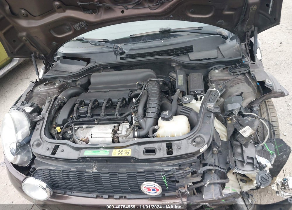 2010 MINI COOPER S VIN: WMWMF7C51ATZ69836